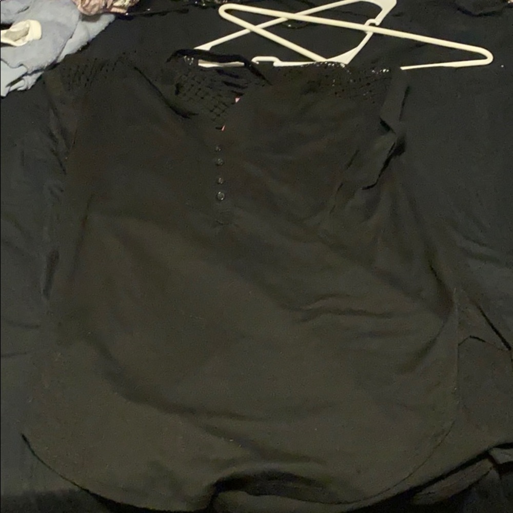 Black shirt with design on back